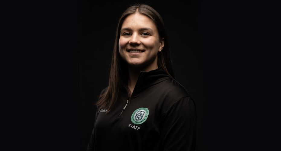 Head and shoulders photo of merryn doidge.