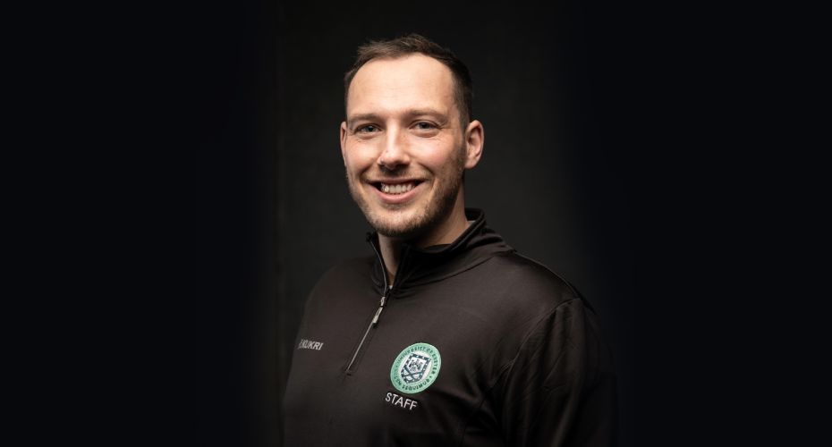 Head and shoulders photo of stephen brown.