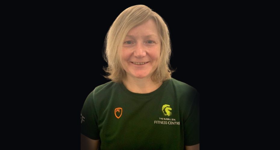 Head and shoulders photo of tracey burton.